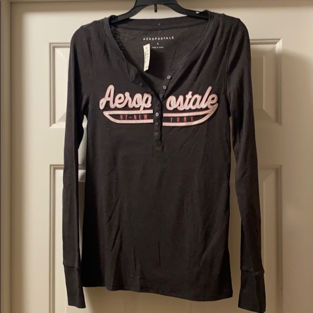 Aeropostale Henley top